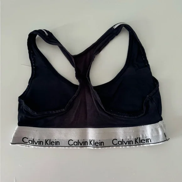 CALVIN KLEIN BRA IN NAVY WITH WHITE STRIPES SIZE SMALL - Picture 2 of 4